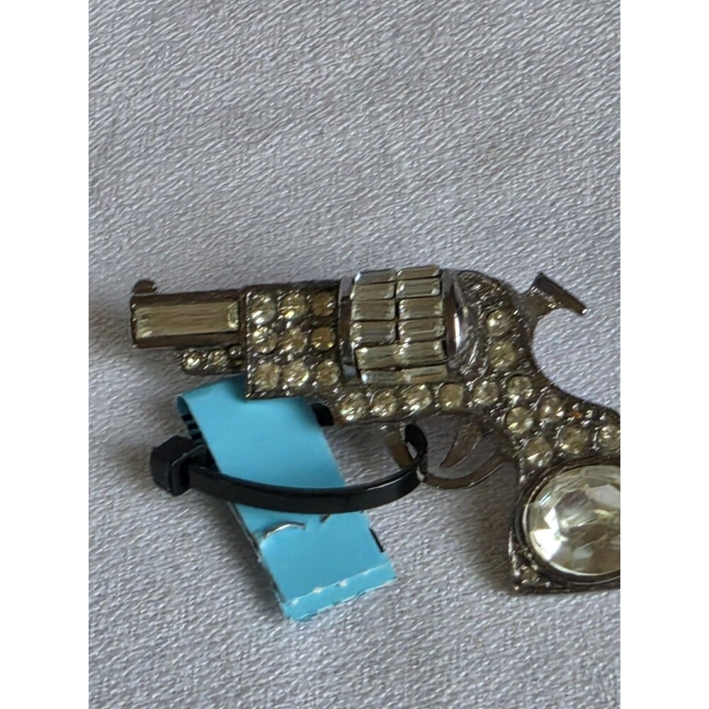 Vtg Western Rhinestone encrusted revolver gun shape brooch 2in ICE signed B&W